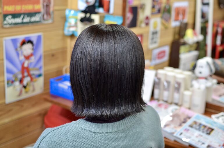 三島美容院 三島美容室 三島ヘアサロン オシャレ 切りっぱなしボブ